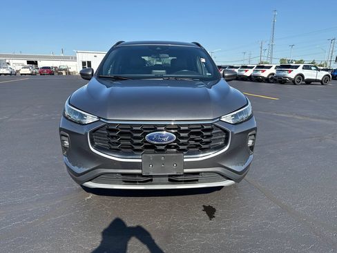 Used 2025 Ford Escape ST-Line Select AWD/4WD image 3