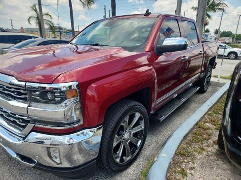 Used 2018 Chevrolet Silverado 1500 LTZ w/ LTZ Plus Package RWD image 11