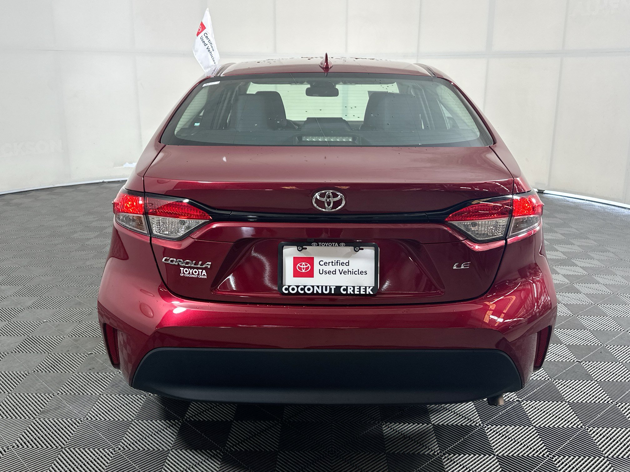Certified 2024 Toyota Corolla LE FWD image 4