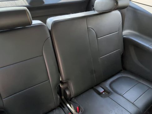 Used 2018 Chevrolet Traverse LT FWD image 39