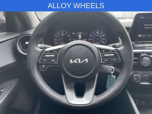 Used 2024 Kia Forte LXS FWD image 11