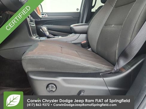 Certified 2018 Jeep Grand Cherokee Laredo image 20