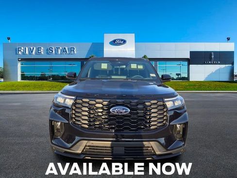 New 2026 Ford Explorer ST-Line w/ ST-Line Street Pack RWD image 2