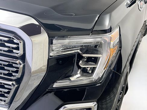 Used 2019 GMC Sierra 1500 Denali w/ Denali Ultimate Package image 11