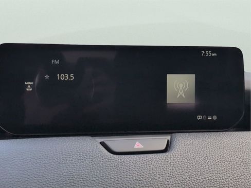 Used 2024 MAZDA CX-90 3.3 Turbo w/ Preferred Plus image 19