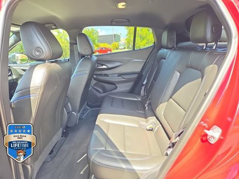 Certified 2024 Buick Envista Sport Touring w/ Convenience I Package FWD image 9