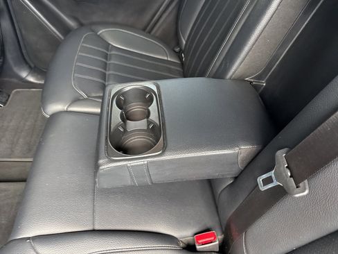 Used 2018 Mercedes-Benz GLE 350 image 37