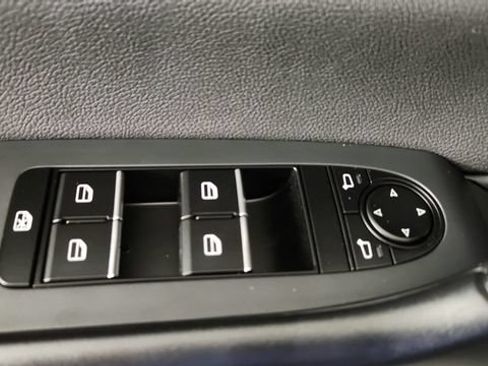 Used 2026 MAZDA CX-50 AWD 2.5 Hybrid w/ Premium Pkg image 41