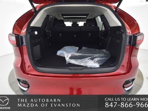 Certified 2025 MAZDA CX-70 Plug-In Hybrid w/ Premium Pkg image 36