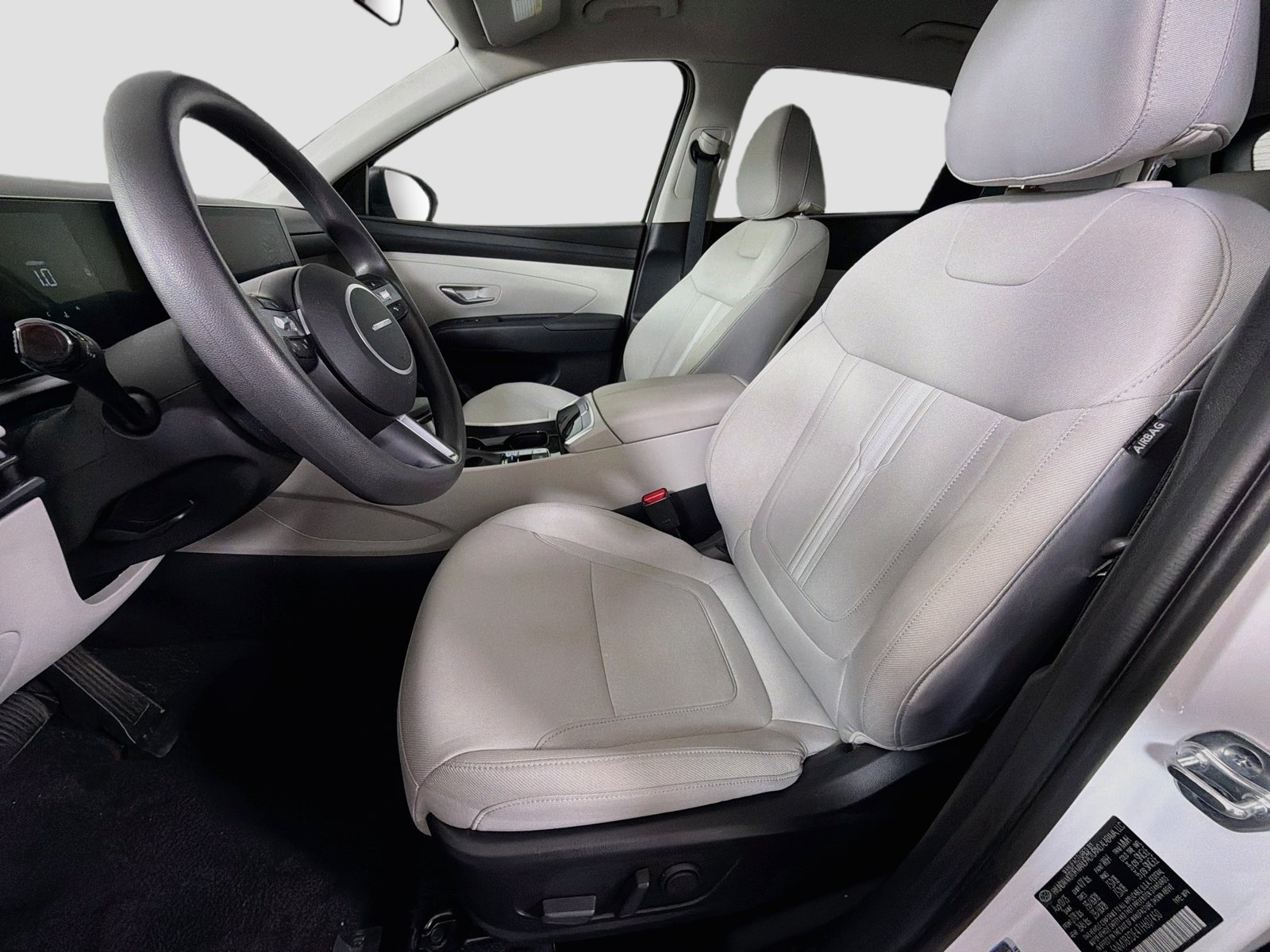 Used 2026 Hyundai Tucson SEL FWD image 12