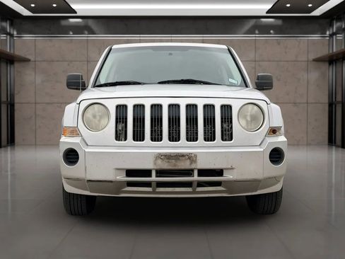 Used 2008 Jeep Patriot Sport FWD image 4