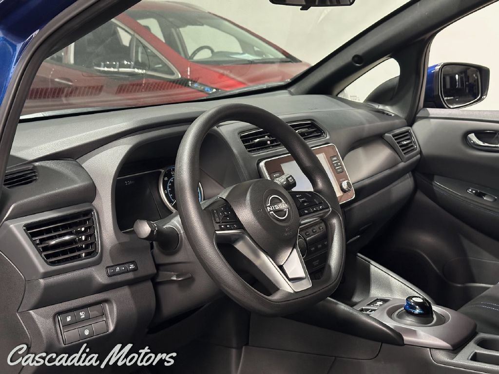 Used 2023 Nissan Leaf S FWD image 14