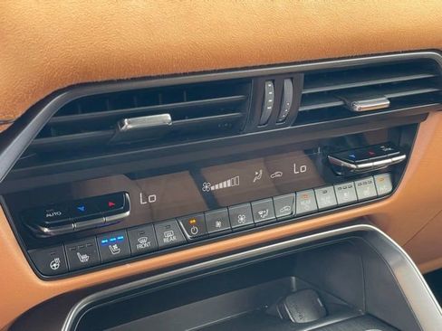 Certified 2025 MAZDA CX-70 3.3 Turbo S w/ Premium Plus image 22