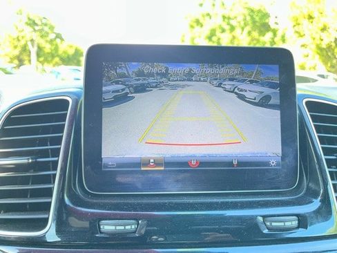 Used 2018 Mercedes-Benz GLE 350 image 8