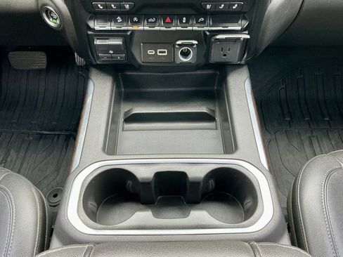 Used 2021 GMC Sierra 1500 SLT image 38