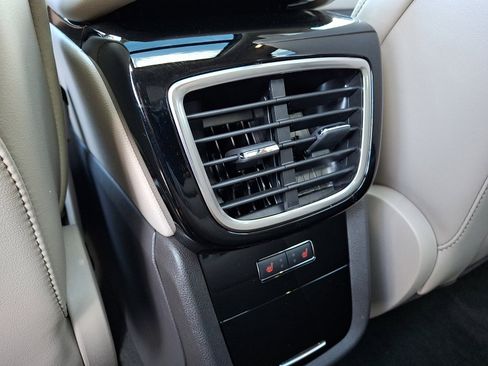 Certified 2022 Lincoln Nautilus Reserve image 11