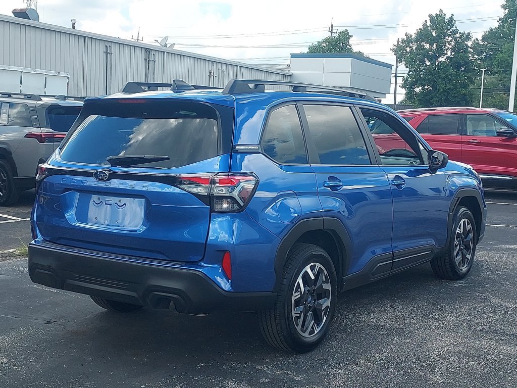 Used 2026 Subaru Forester Premium AWD/4WD image 7
