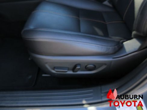 Used 2025 MAZDA CX-50 AWD 2.5 S w/ Premium Plus Pkg image 13