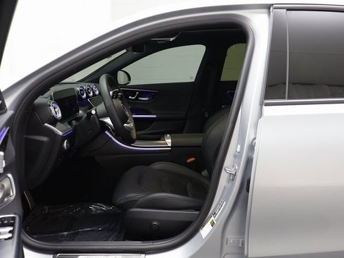 Used 2024 Mercedes-Benz C 63 AMG S image 6