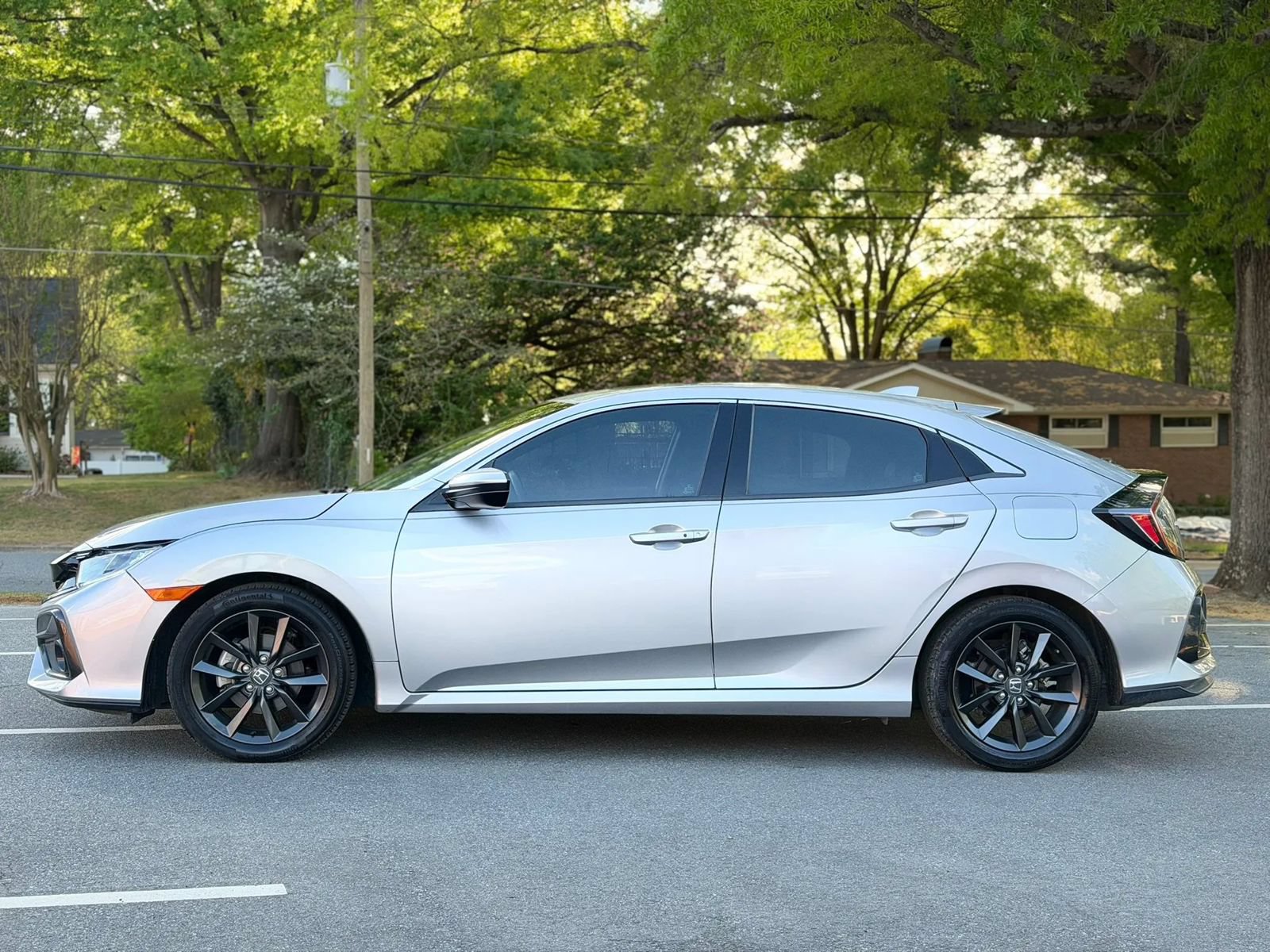 Used 2020 Honda Civic EX-L image 3