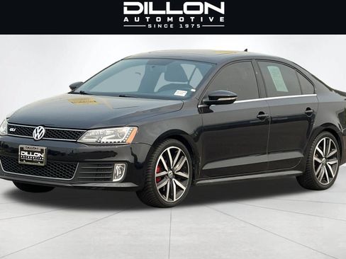 Used 2014 Volkswagen Jetta GLI Autobahn FWD image 8