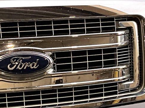 Used 2014 Ford F150 XLT w/ Equipment Group 302A Luxury image 11