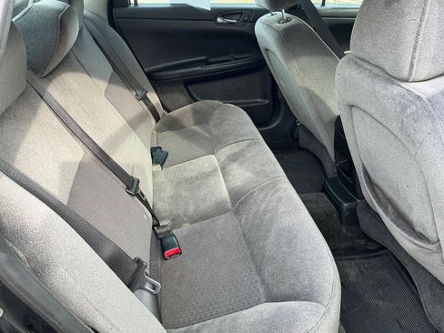 Used 2008 Chevrolet Impala LS FWD image 11