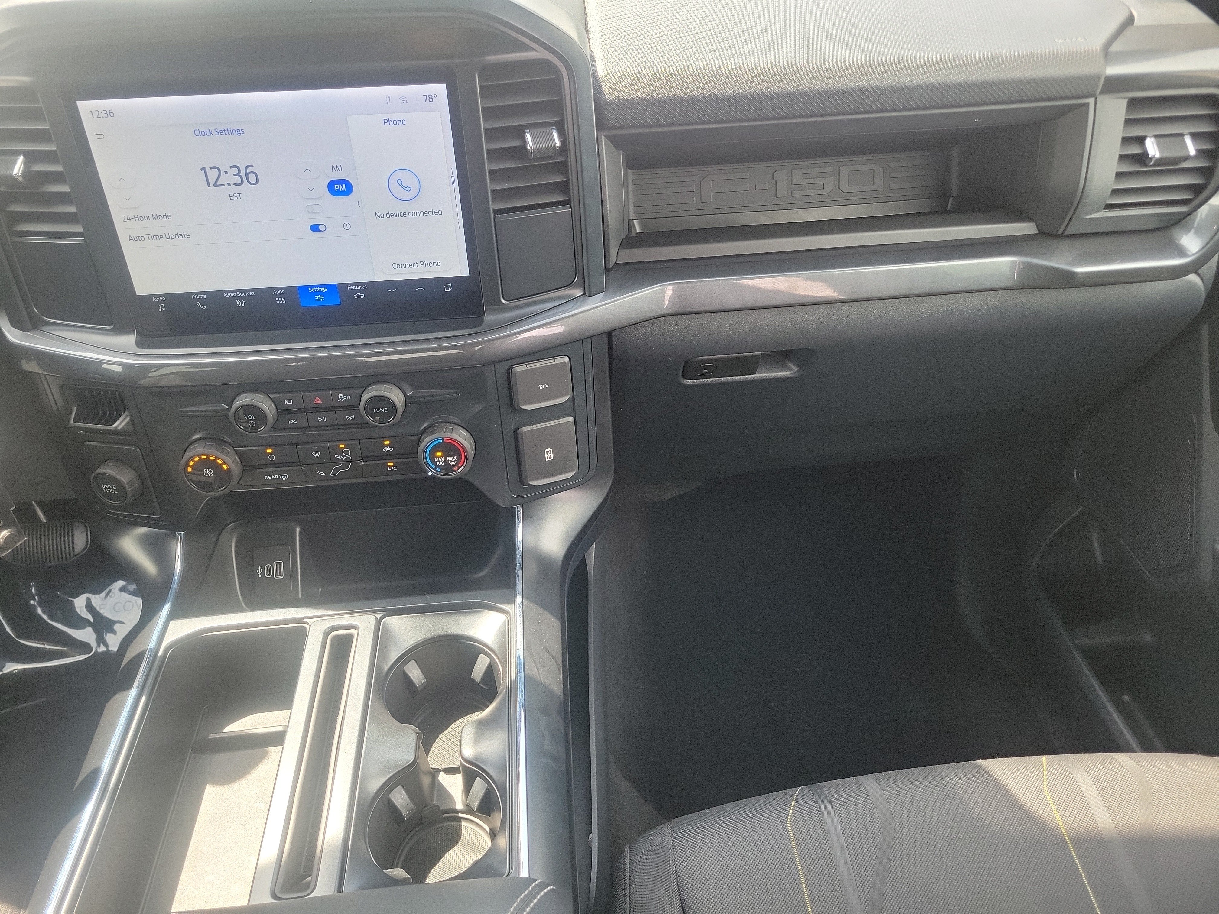 Used 2025 Ford F150 STX w/ Equipment Group 200A RWD image 17