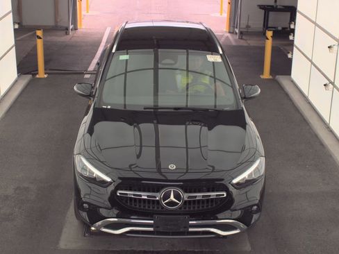 Used 2025 Mercedes-Benz GLA 250 image 2