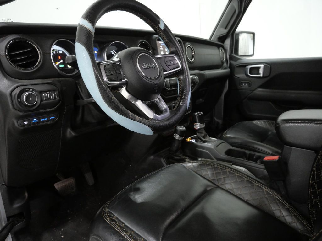 Used 2021 Jeep Wrangler Unlimited Sahara AWD/4WD image 11
