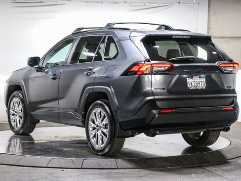 Used 2023 Toyota RAV4 XLE Premium FWD image 3