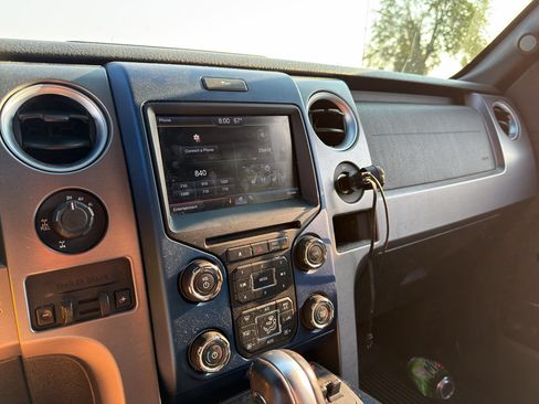 Used 2013 Ford F150 Raptor w/ Luxury Equipment Group AWD/4WD image 3