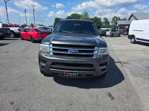 Used 2016 Ford Expedition EL XLT w/ Equipment Group 202A RWD image 1