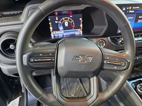 Used 2023 Chevrolet Colorado Trail Boss w/ Advanced Trailering Package image 32