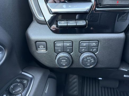 New 2026 Chevrolet Silverado 2500 LTZ w/ Z71 Chrome Sport Edition image 16
