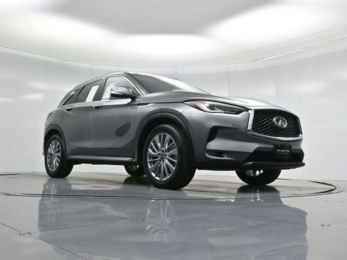 Used 2024 INFINITI QX50 Luxe image 48