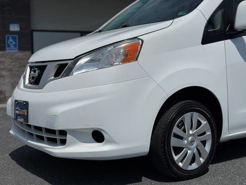 Used 2021 Nissan NV200 SV w/ Back Door Glass Package image 34