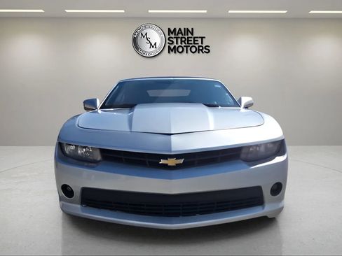 Used 2015 Chevrolet Camaro LT RWD image 8