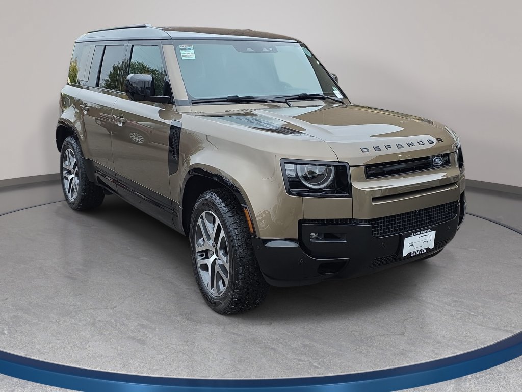 New 2026 Land Rover Defender 110 X-Dynamic SE AWD/4WD image 3