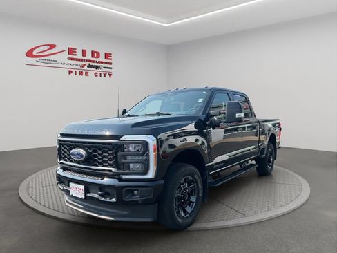 Used 2023 Ford F250 Lariat w/ Lariat Ultimate Package AWD/4WD image 1