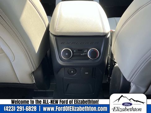 New 2026 Ford Explorer Active image 16