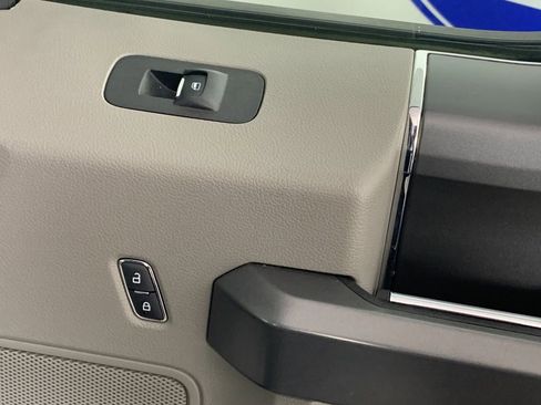 Used 2018 Ford F150 XLT w/ Equipment Group 302A Luxury image 39