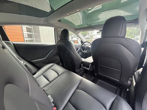 Used 2019 Tesla Model 3 Standard Range Plus RWD image 20