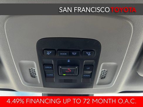 Used 2023 Toyota Camry SE image 30