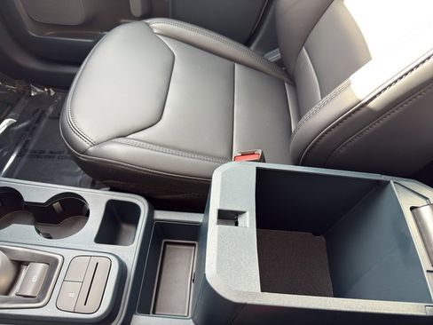 New 2026 Ford Maverick Lariat w/ Black Appearance Package image 26