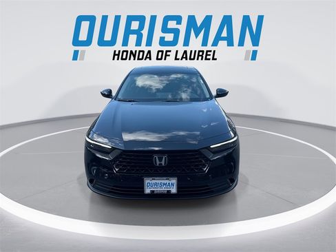 New 2025 Honda Accord SE image 2