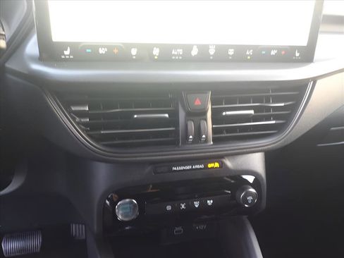 Used 2025 Ford Escape PHEV image 21