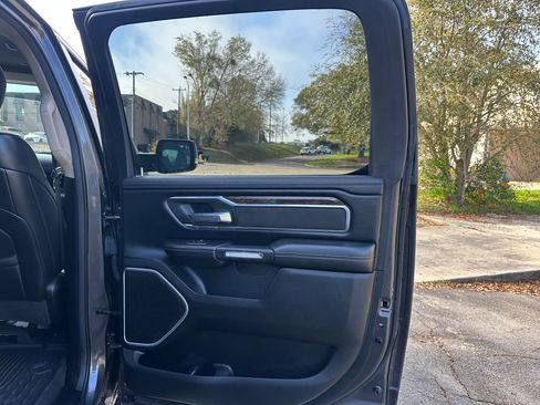Used 2019 RAM 1500 Laramie image 30