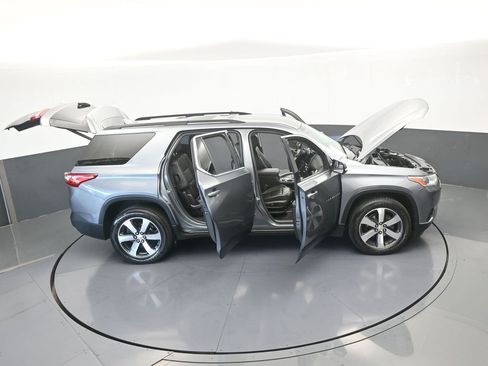 Used 2020 Chevrolet Traverse LT w/ LT Premium Package image 84