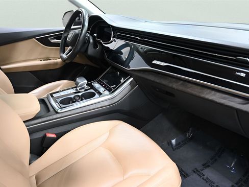 Used 2021 Audi Q8 Prestige AWD/4WD image 20